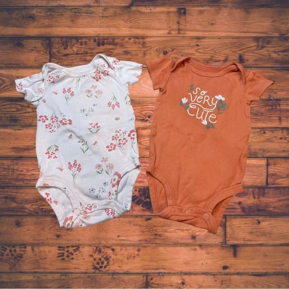 5 for $25🔥Carters‎ Set of 2 Bodysuits Baby Girl Size 3 Months